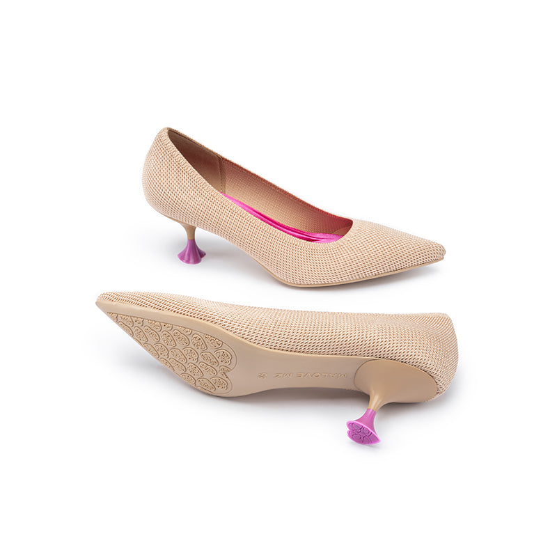 Classy Madam Pointed Toe Kitten Heels – Sculptural Wine Glass Knit Pumps-4