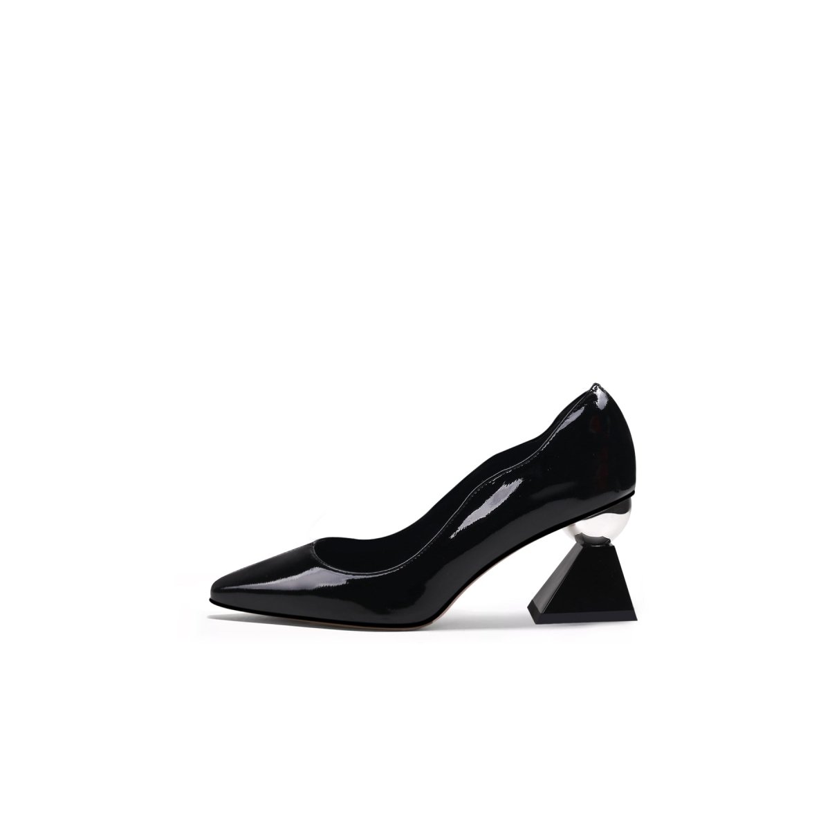 Classy Geometric Heel Scalloped Leather Pumps-5