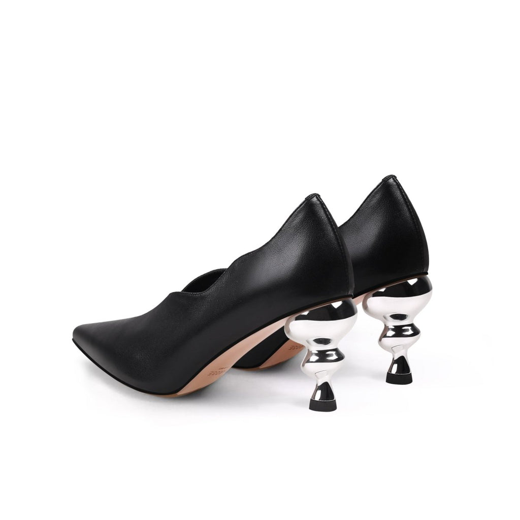 Scalloped Edge Kettle Heel Pumps-4